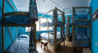 Гостиница Хостел «Матрас, Матрос и Альбатрос» Владивосток Спальное место на двухъярусной кровати в общем номере для женщин-5